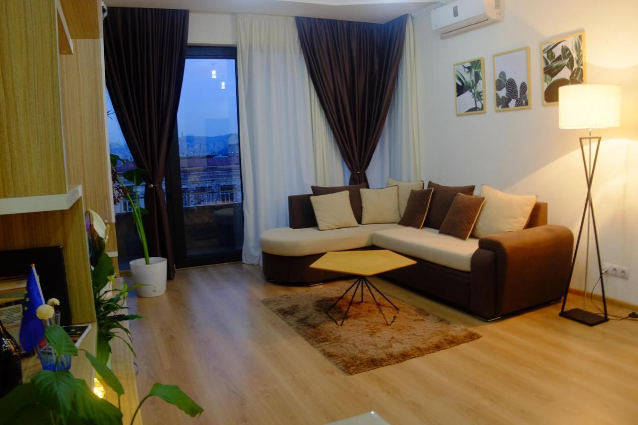 Ameri Plaza Green Apartments Tbilisi ภายนอก รูปภาพ