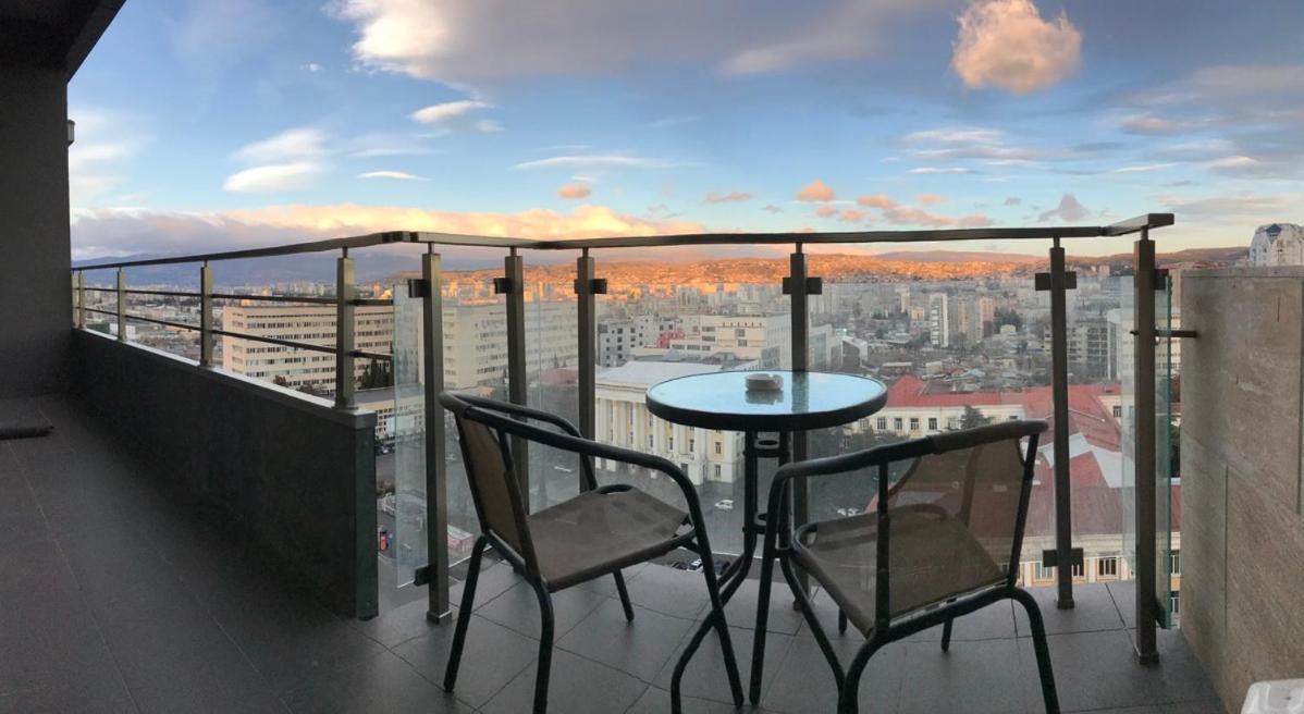 Ameri Plaza Green Apartments Tbilisi ภายนอก รูปภาพ