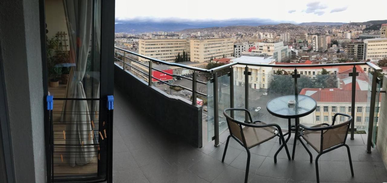 Ameri Plaza Green Apartments Tbilisi ภายนอก รูปภาพ